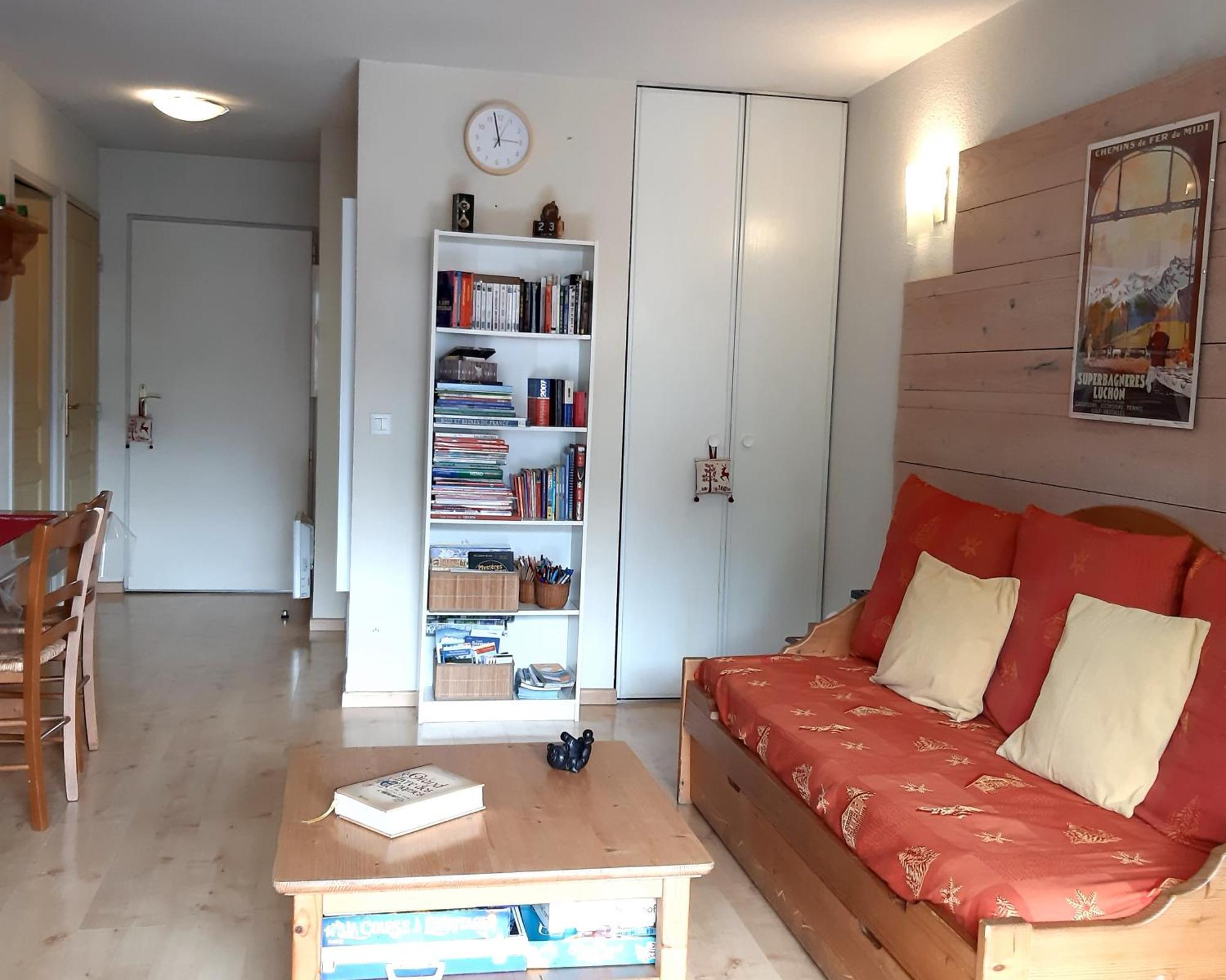 Le 102, T3 Pour 5 Personnes, Vue Montagne, Classe 2 Etoiles Nf, Parking, Piscine En Ete Bagneres-de-Luchon Экстерьер фото